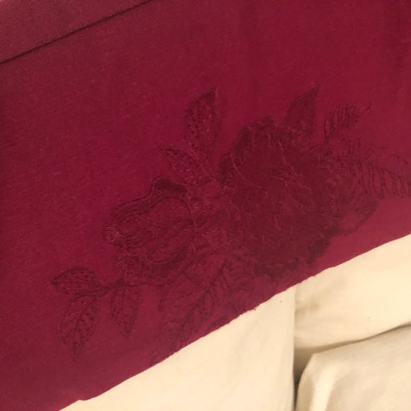 Burgundy DG2 jeans - Picture 5 of 7